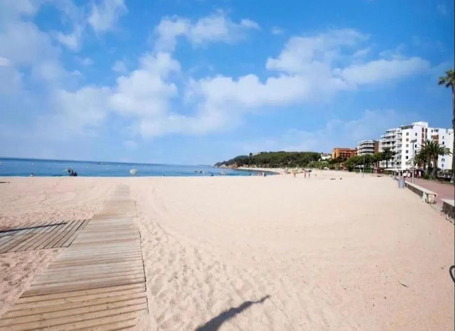 Seahomes Vacations - Coral Sun In Fenals Beach Lloret de Mar