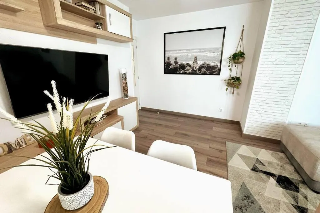 Seahomes Vacations - Coral Sun In Fenals Beach Lloret de Mar 0*,